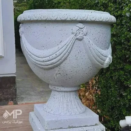 گلدان پایه دار مدل پرده ای